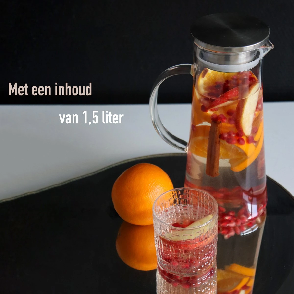 MÊZON® Schenkkan - Glazen Waterkan - Waterkaraf Voor Fruitwater - Multifunctionele Decanteer Karaf - Kan Met Deksel - 1.5L Capaciteit 5 MÊZON® Schenkkan - Glazen Waterkan - Waterkaraf Voor Fruitwater - Multifunctionele Decanteer Karaf - Kan Met Deksel - 1.5L Capaciteit - Afbeelding 5