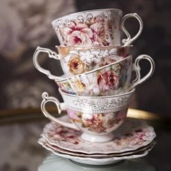 Clayre & Eef Kop En Schotel 200 Ml Roze Wit Porselein Rond Bloemen Servies Cadeau Voor Haar Cappuccino -Keukenbenodigdheden Winkel 1200x1200 684