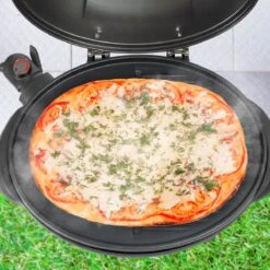 KitchenBrothers Elektrische BBQ - Met Grillplaat - Anti-aanbaklaag - Incl. Plank/Houders - Grilloppervlak 46,5x33,8cm - Tot 300°C - 2400W - Zwart -Keukenbenodigdheden Winkel 1200x1200 938