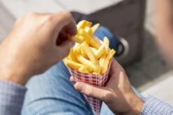 Papieren Frietzak | 50 Stuks | Patatzak | Rode Print | Frietzakken | Puntzakken | Frietzakjes -Keukenbenodigdheden Winkel 1200x800 96