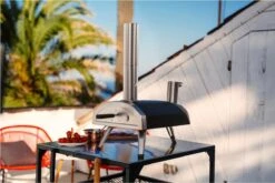 Ooni Fyra 12 Houtpellets Gestookte Pizzaoven -Keukenbenodigdheden Winkel 1200x801 19