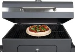 Boska Pizzasteen Deluxe - Voor Oven & BBQ - Knapperige Pizza's - Ø 29.5 Cm - BBQ Accessoires -Keukenbenodigdheden Winkel 1200x830