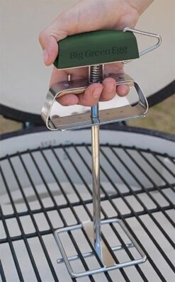 Big Green Egg Grid Lifter - Rooster Lifter - Gietijzeren Rooster Lifter -Keukenbenodigdheden Winkel 745x1200
