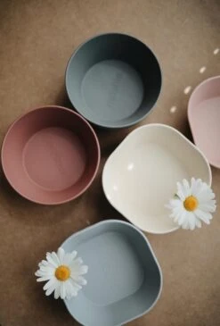 Siliconen Kommen - Mushie - Woodchuck - Set 2 -Keukenbenodigdheden Winkel 813x1200 1