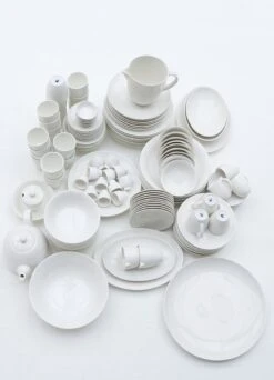 Vtwonen 4 Koffiekopjes Met Schoteltjes - Wit - Porselein - 100ml -Keukenbenodigdheden Winkel 866x1200