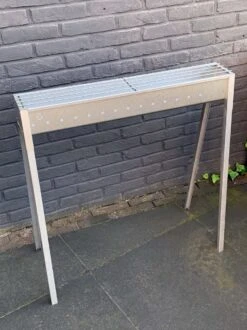 Spiedini Saté-bbq Bali 80 - Saté Houtskoolbarbecue Met Horizontaal Rooster - 80 Cm Lang, 11 Cm Breed - Materiaal: Gealuminiseerd Ijzer -Keukenbenodigdheden Winkel 899x1200 22